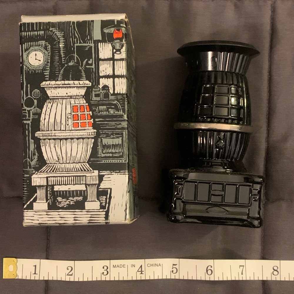 Vintage Avon Pot belly stove after shave bottle